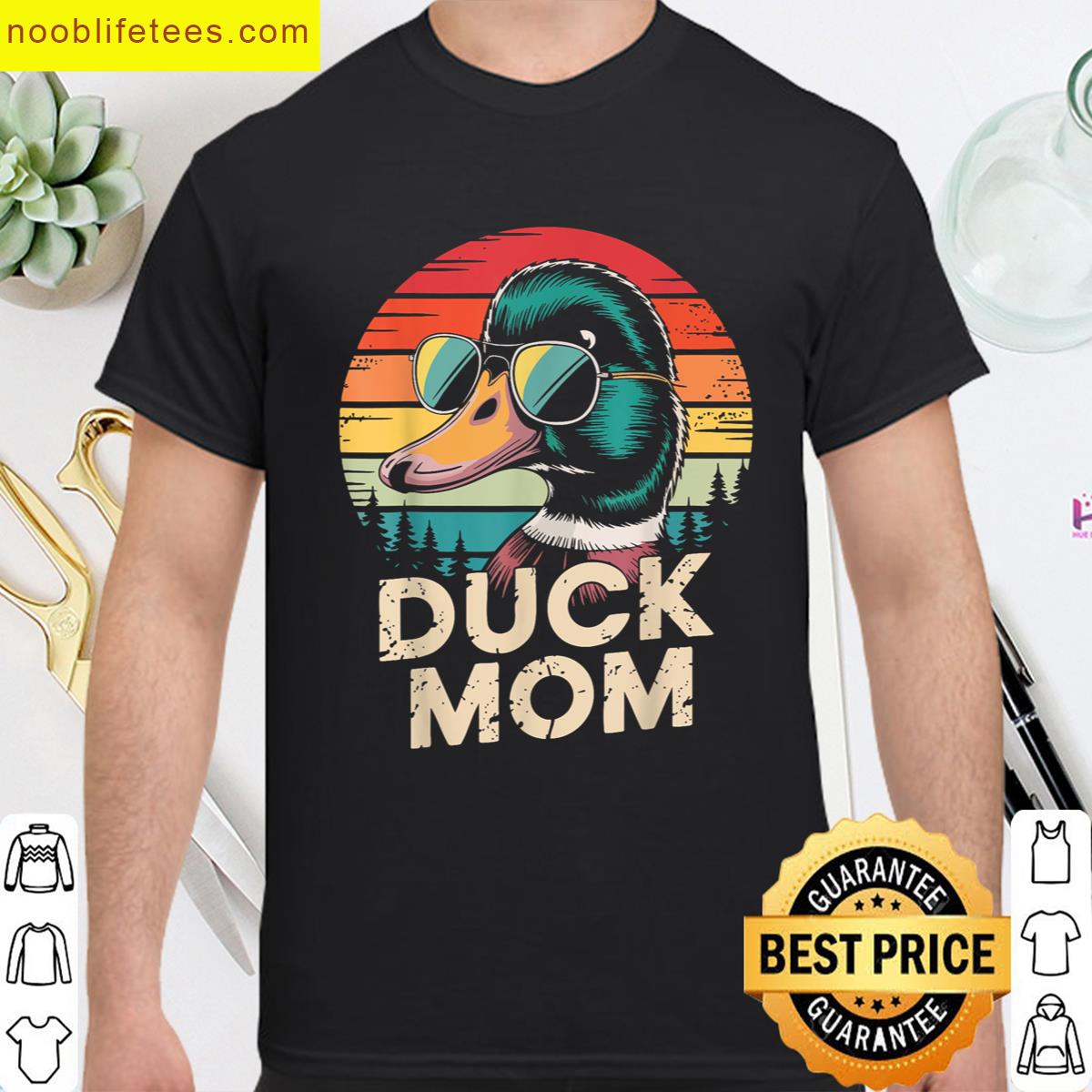 Women Duck Mom Retro Vintage Duck Farm Mama Duck Mothers Day premium shirt